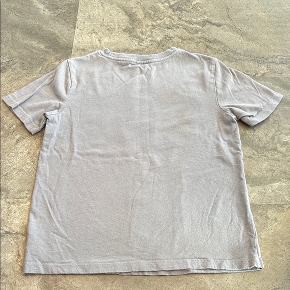 GAP Boys Short Sleeve T-Shirt, Gray with Outdoor Camper, Camping, Size M (8) - Picture 12 of 17